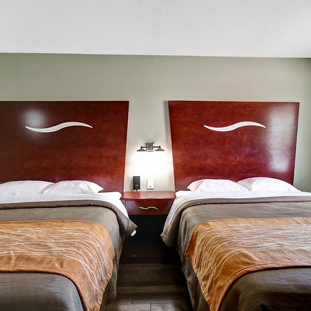 Burlington Inn Dış mekan fotoğraf
