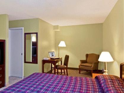 Burlington Inn Dış mekan fotoğraf